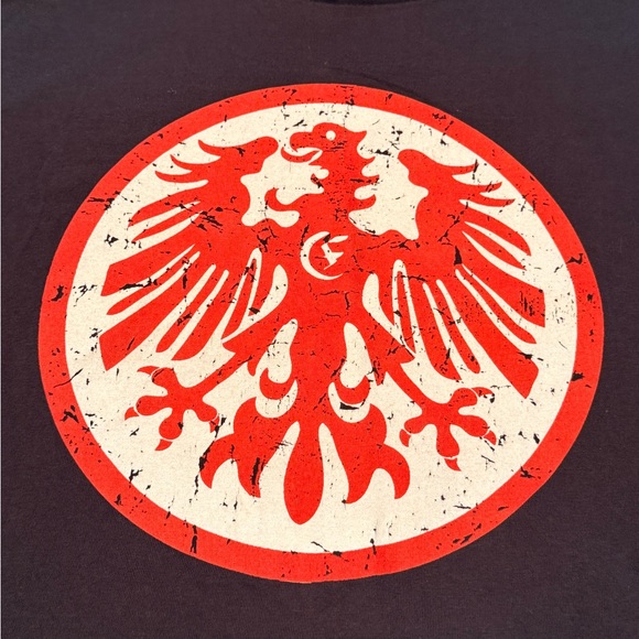 Eintracht Frankfurt Graphic T-Shirt XXL Charcoal Eagle Logo Bundesliga Soccer - Picture 4 of 6